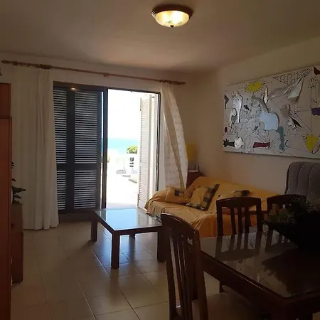 En Primera Linea De Mar Apartment